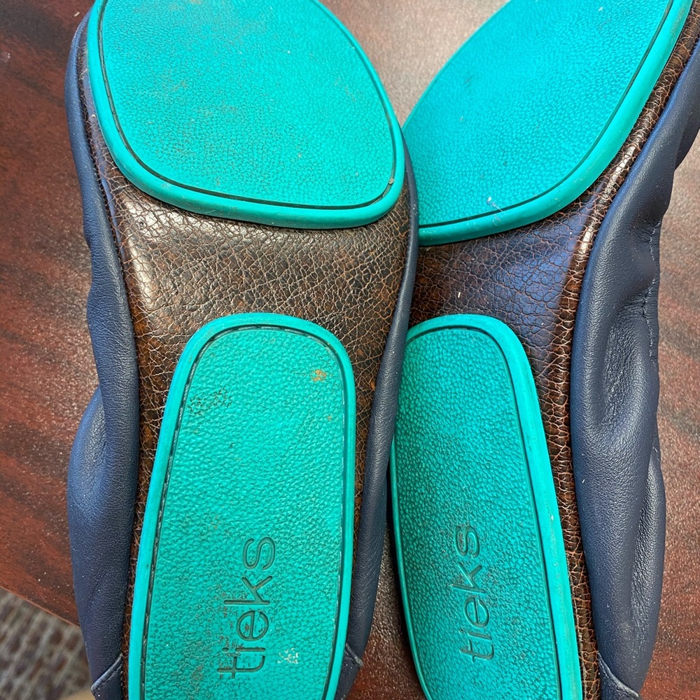Tieks navy leather size 9